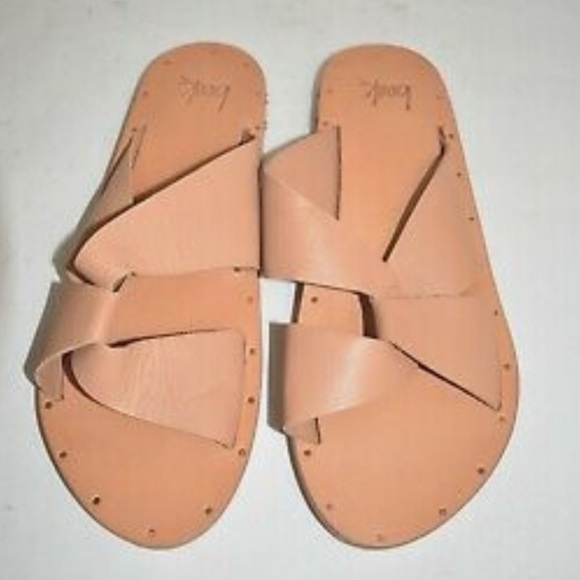 Beek Pigeon Criss Cross sandals - Picture 1 of 6